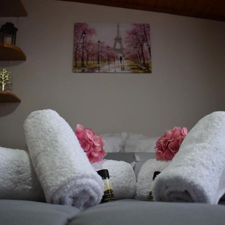 Christina'S House Apartment Alepou Bagian luar foto