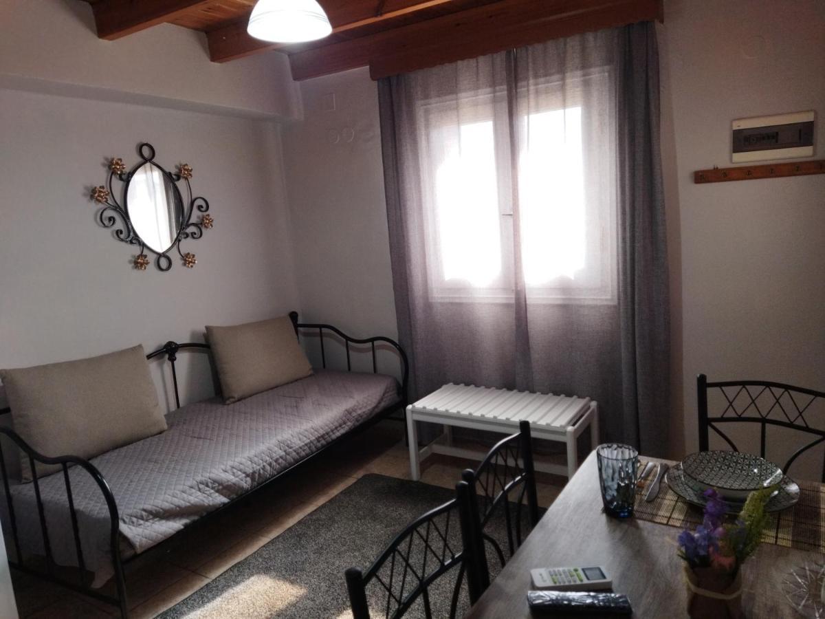 Christina'S House Apartment Alepou Bagian luar foto